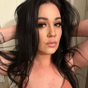 Meet your Posher, Alizabeth